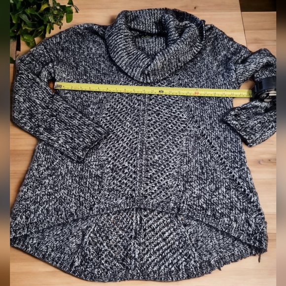 Cartise Super Soft & Fluffy Cowl Neck High Low Sweater - Picture 6 of 9